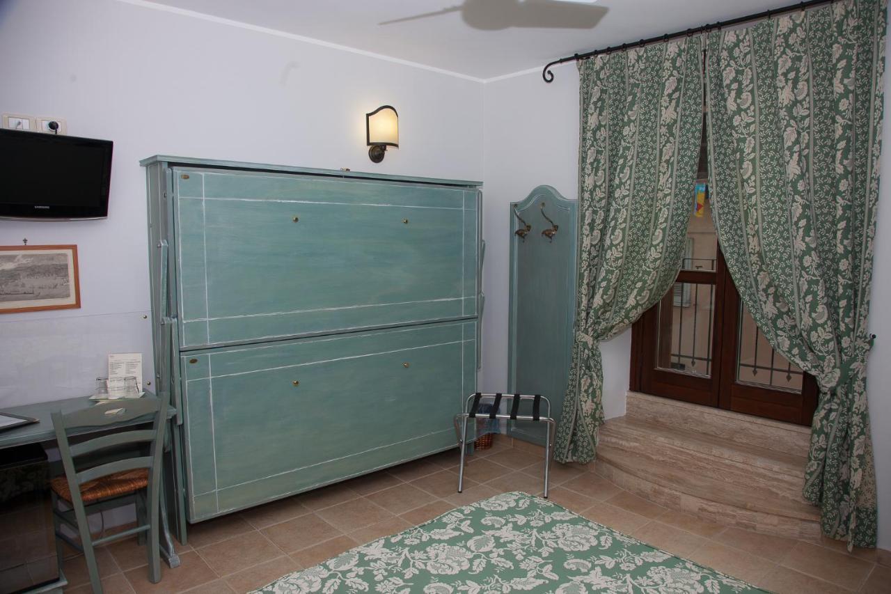 Hotel Il Tiglio Castel Di Sangro Esterno foto