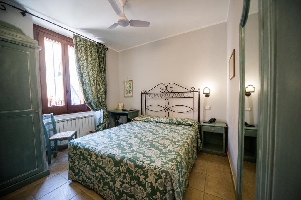 Hotel Il Tiglio Castel Di Sangro Esterno foto