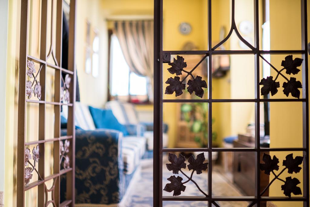 Hotel Il Tiglio Castel Di Sangro Esterno foto
